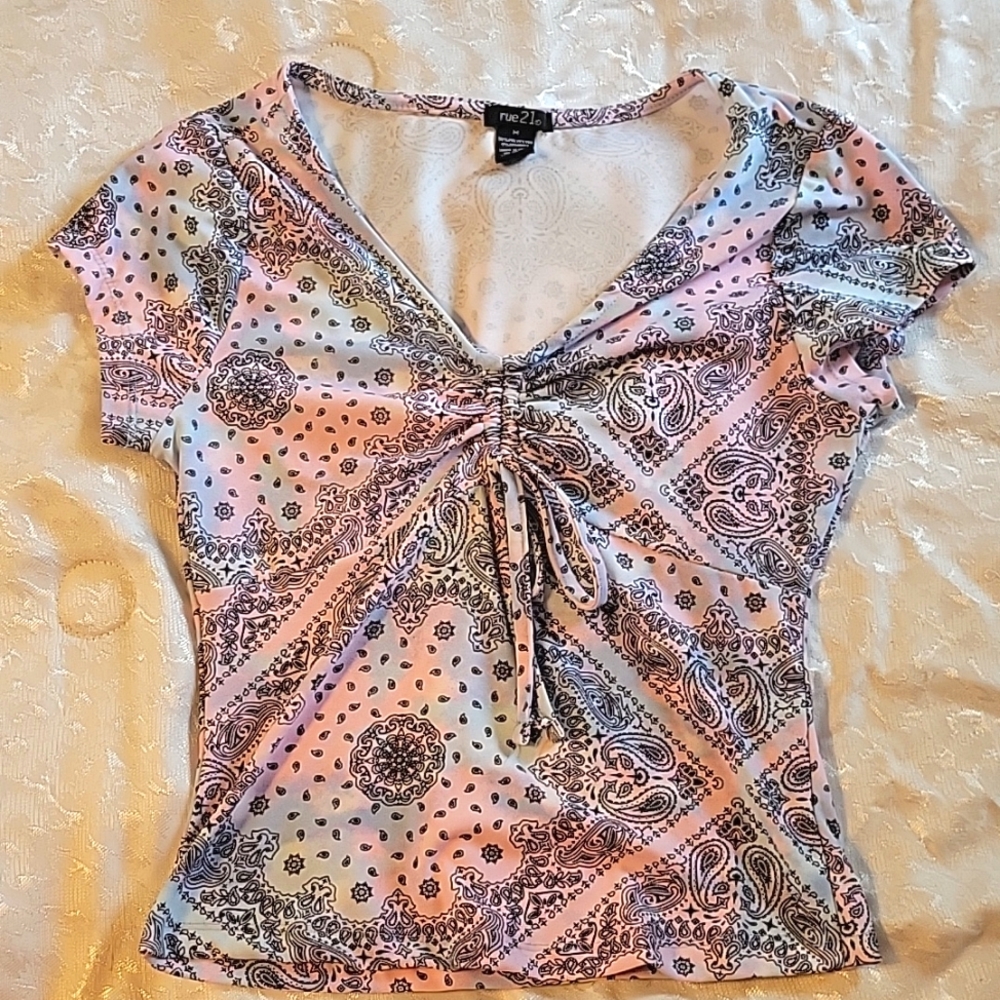 Rue 21 top